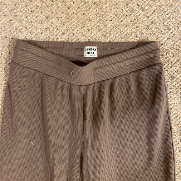 Aritzia Sunday Best waffle flare pants - Picture 2 of 2
